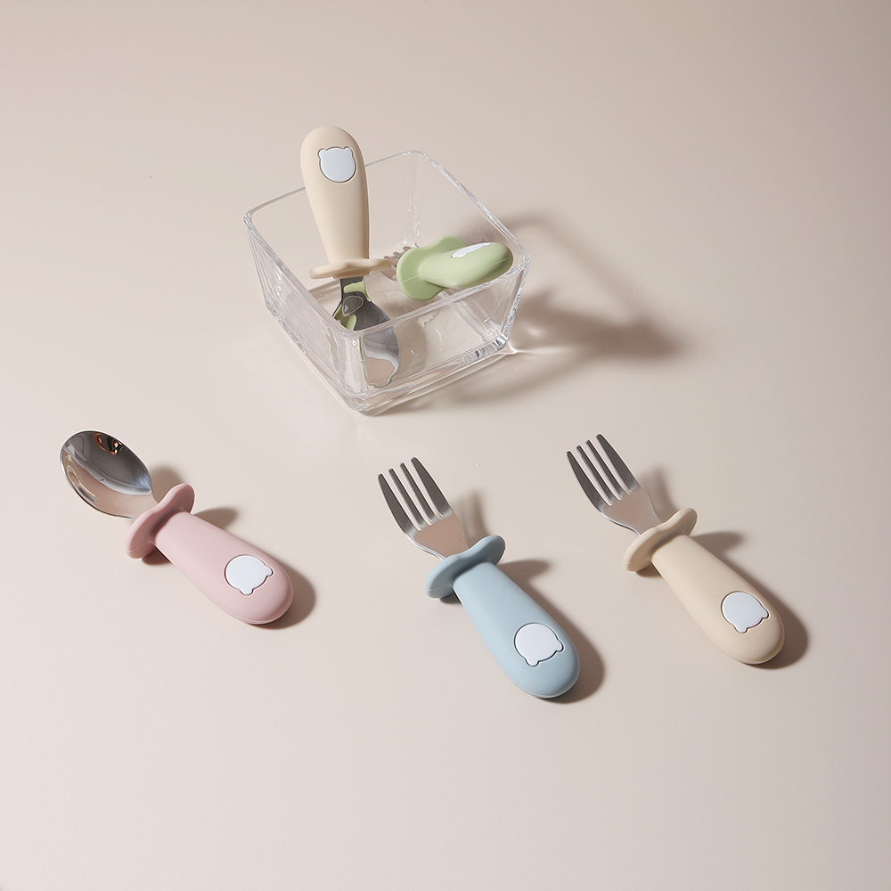 Baby Panda Shape Silicone Spoo - Baby Food Lunch review and price