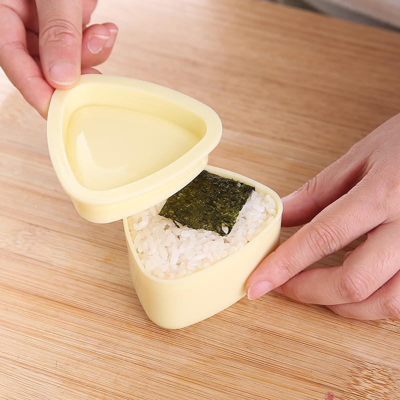 1/2Pcs Triangular Plastic Sush - Baby Food Japanese review and price